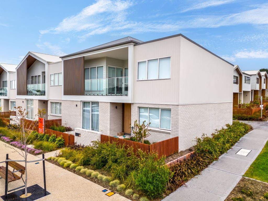 11 Pardalote Pde, Kingston, TAS 7050