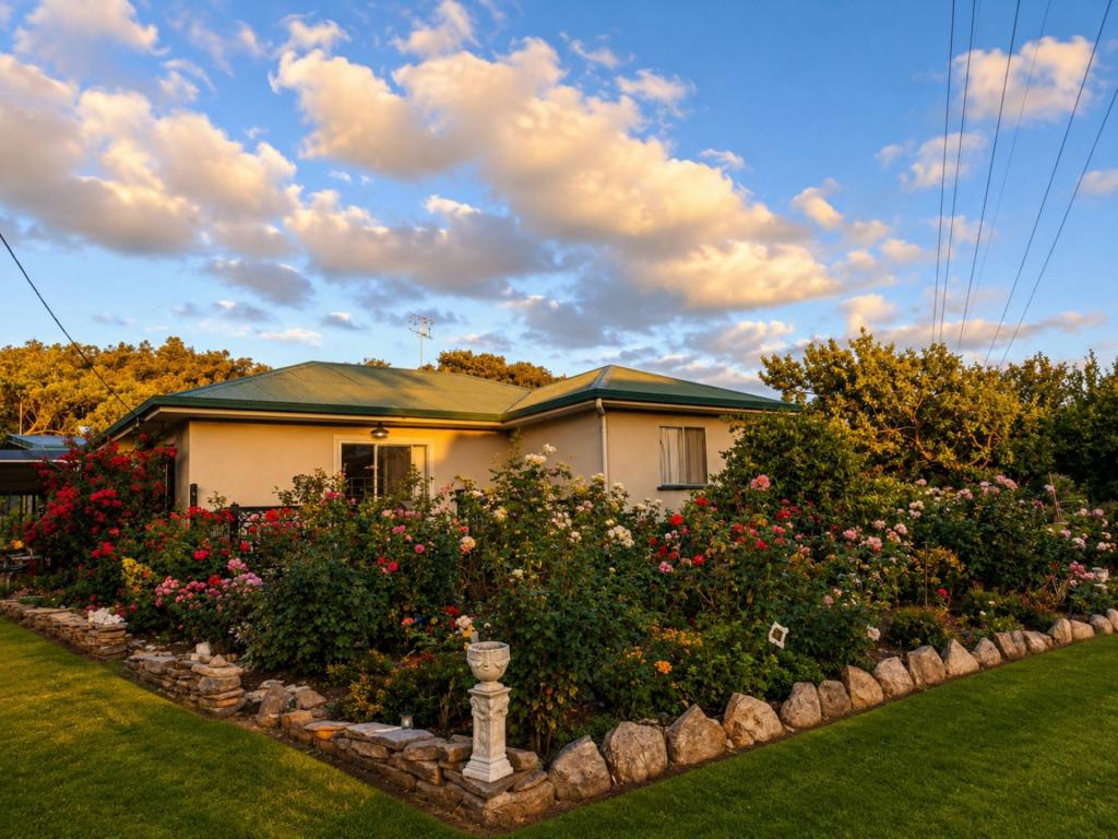 2142 Pyramids Rd, Wyberba, QLD 4382