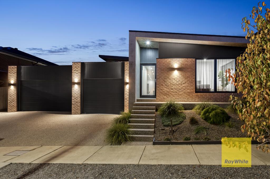 33 Radstock Ave, Highton, VIC 3216