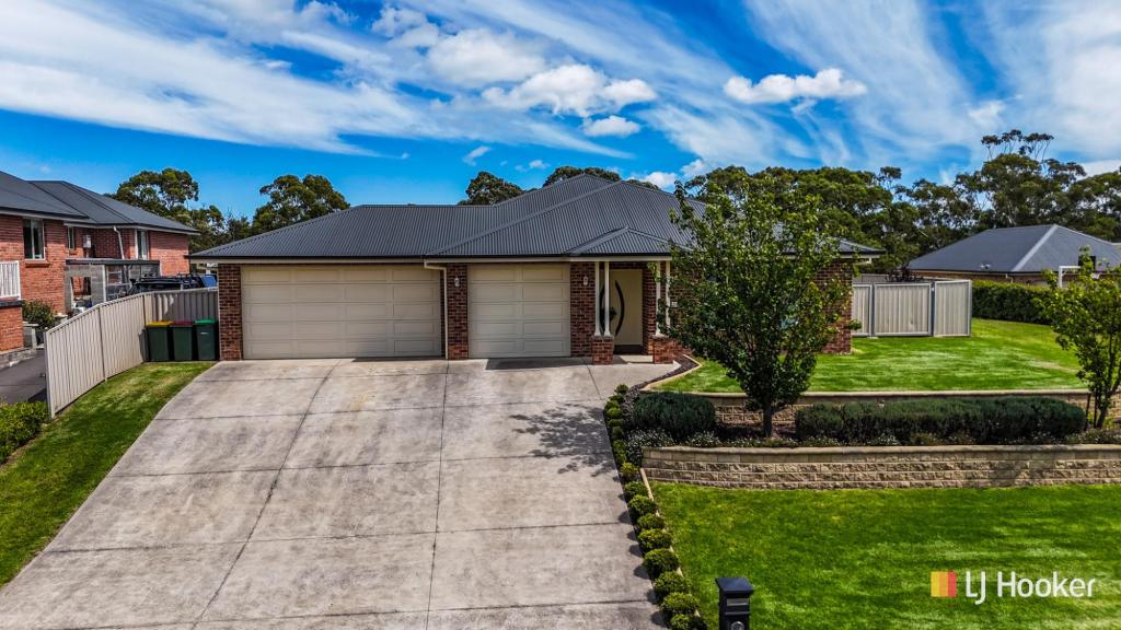 28 Hillcrest Ave, Lithgow, NSW 2790