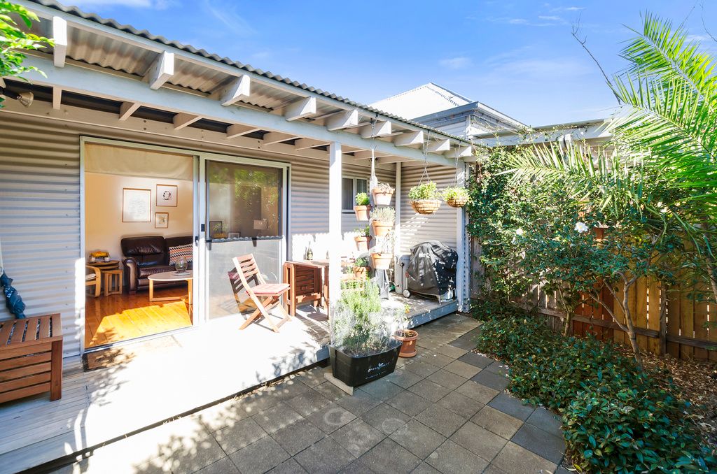 4/246 Lawrence Hargrave Dr, Thirroul, NSW 2515