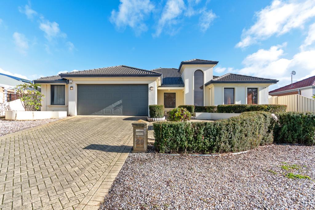 28 Roxburgh Cir, Kinross, WA 6028