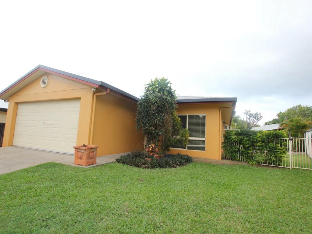 8 Shamrock Ave, Brinsmead, QLD 4870