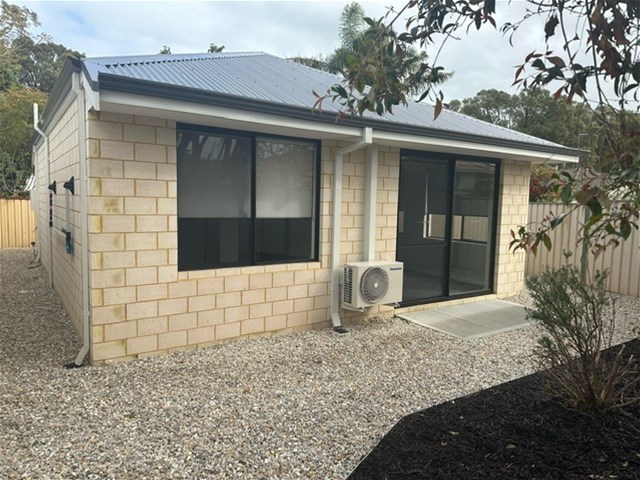 1a Firestone Pl, Meadow Springs, WA 6210