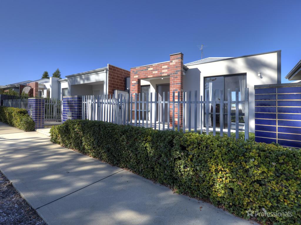 15 Reflection Bvd, Jindalee, WA 6036