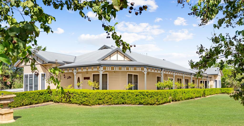 2 Woorak Ct, Goondiwindi, QLD 4390