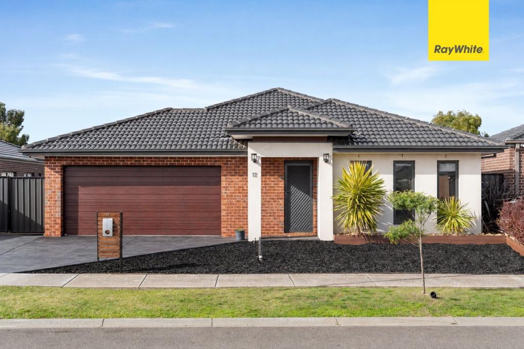 12 Toogoolawah Dr, Melton South, VIC 3338