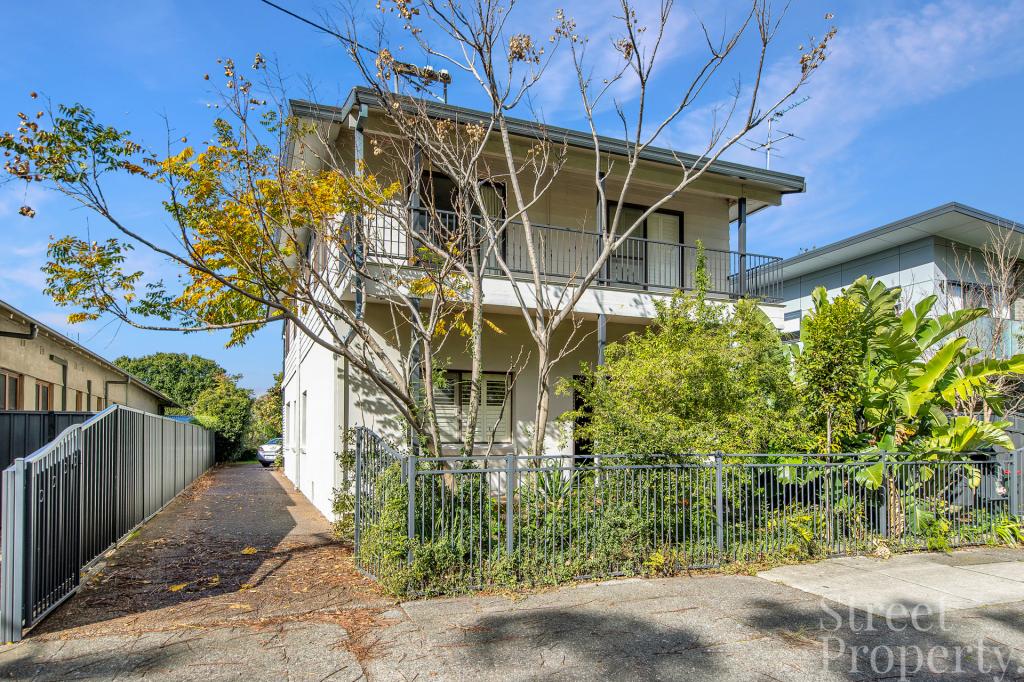 15 Thorn Rd, Hamilton North, NSW 2292