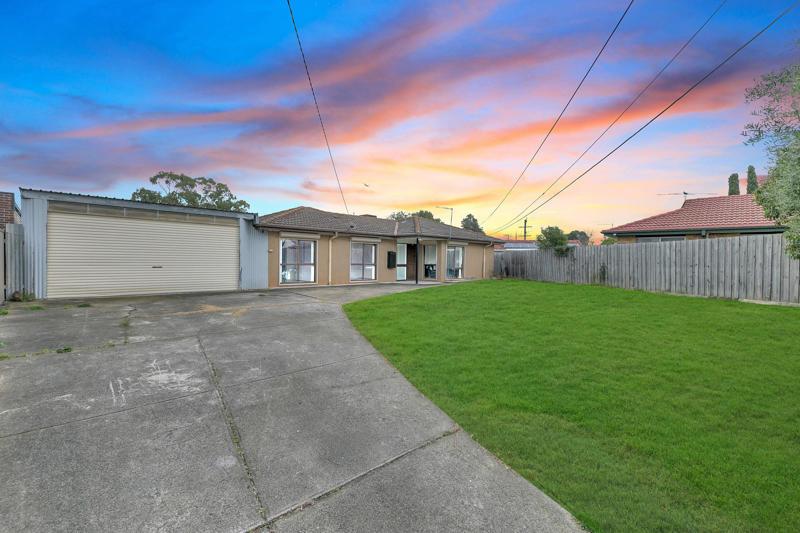 8 Parwan Ct, Meadow Heights, VIC 3048