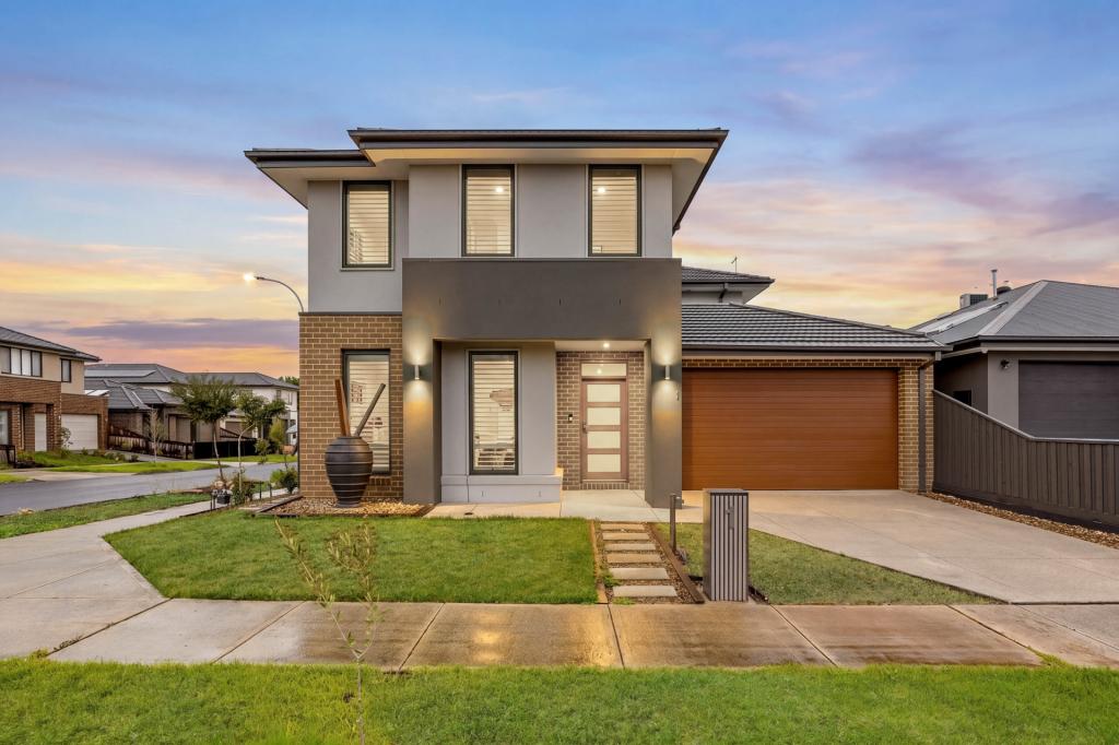 1 Persano Way, Taylors Lakes, VIC 3038