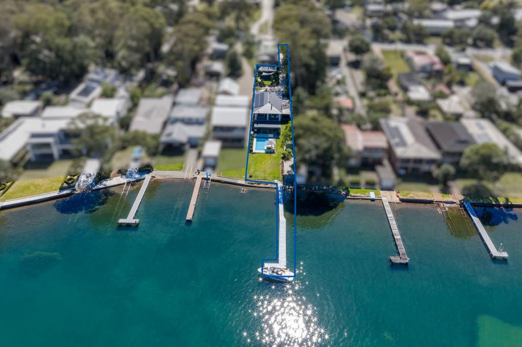 219 Coal Point Rd, Coal Point, NSW 2283