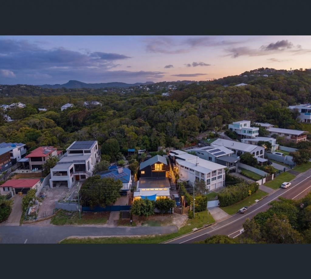 11B BERTYA PL, POINT ARKWRIGHT, QLD 4573