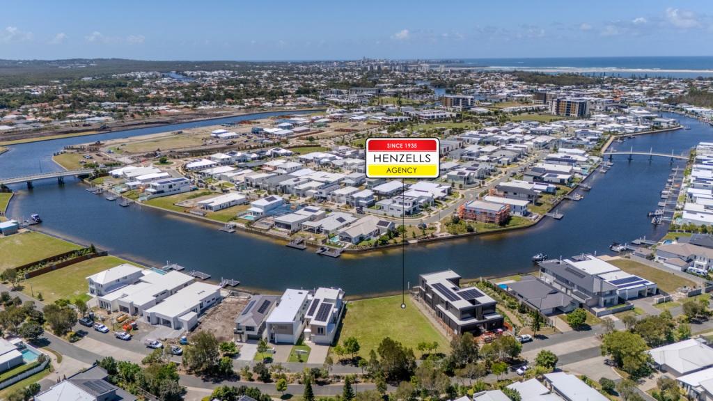 48 Maclamond Dr, Pelican Waters, QLD 4551
