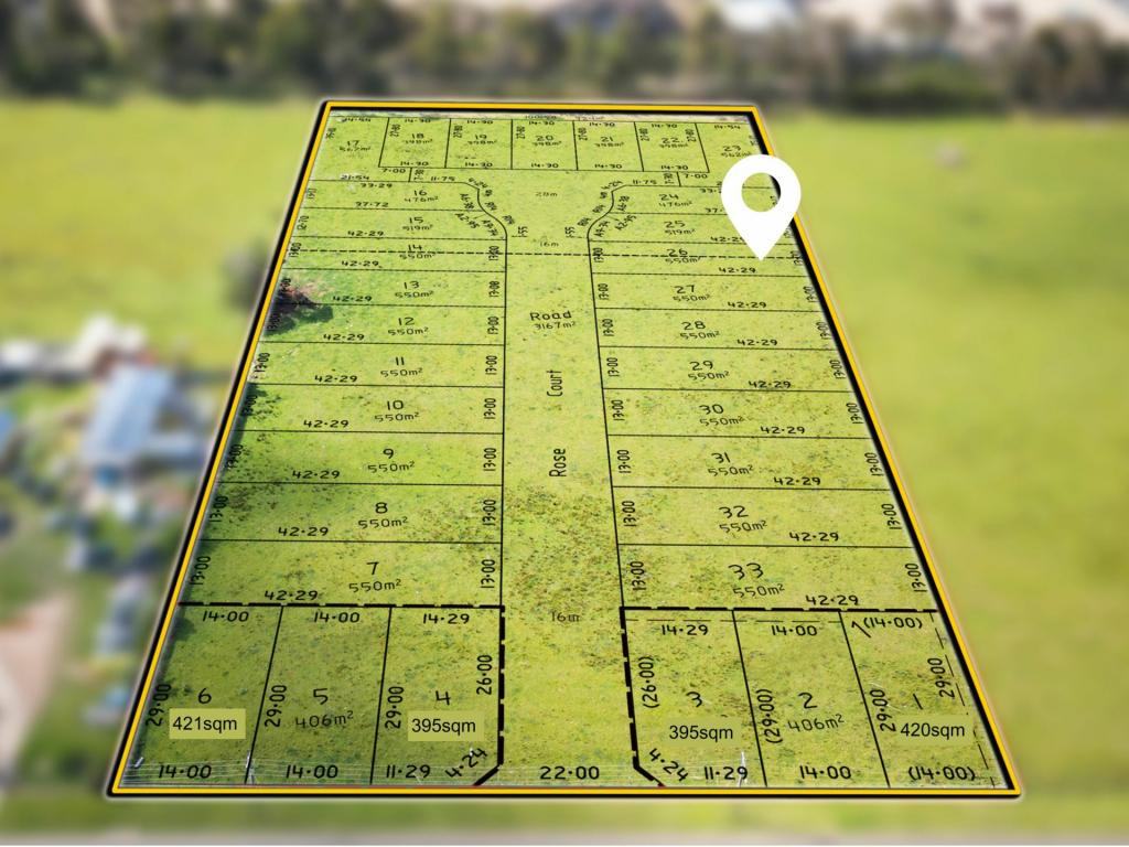 18 ROSE CT, EAST BAIRNSDALE, VIC 3875