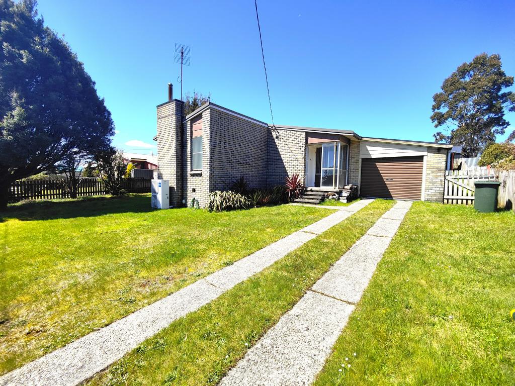 18 Que St, Waratah, TAS 7321