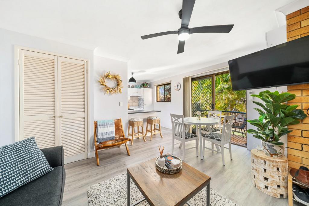 1/7 MEREDITH ST, REDCLIFFE, QLD 4020