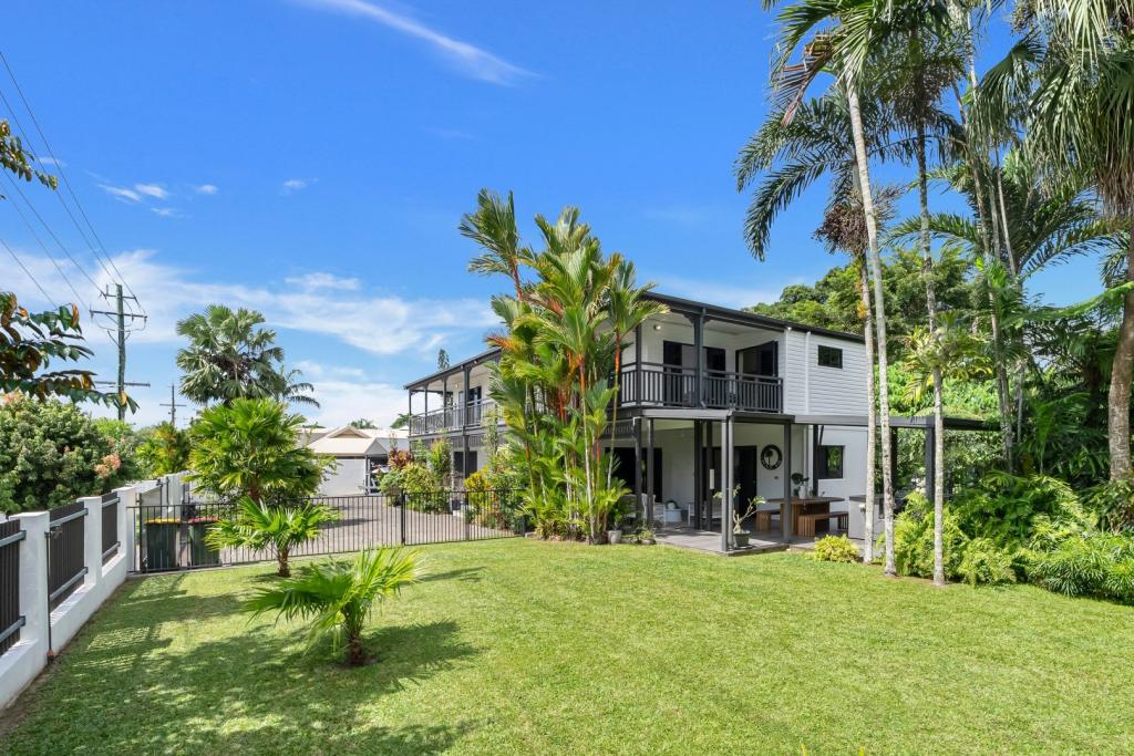 41-43 Veivers Rd, Palm Cove, QLD 4879