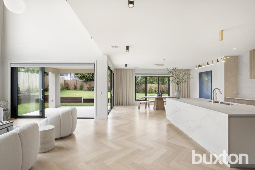 16 Village Ave, Doncaster, VIC 3108