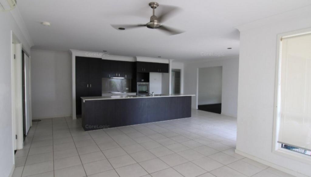 7 Scarborough Cct, Blacks Beach, QLD 4740