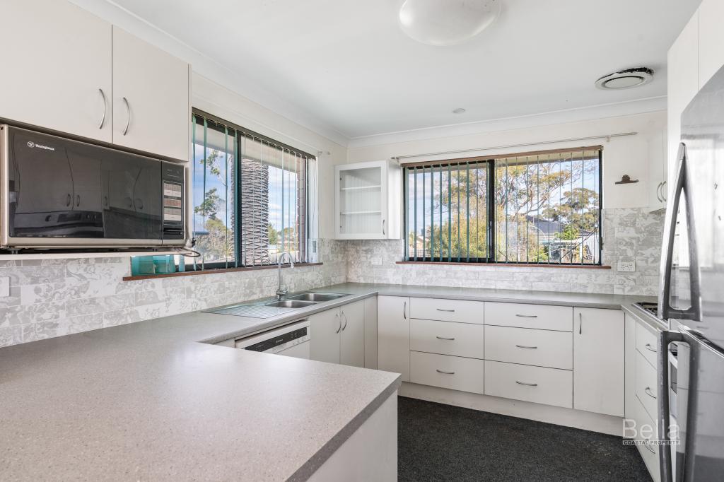 33 Pengana Cres, Mollymook, NSW 2539