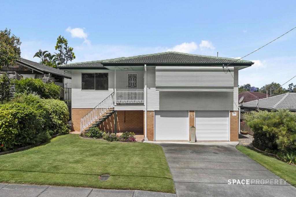 163 Trouts Rd, Stafford Heights, QLD 4053