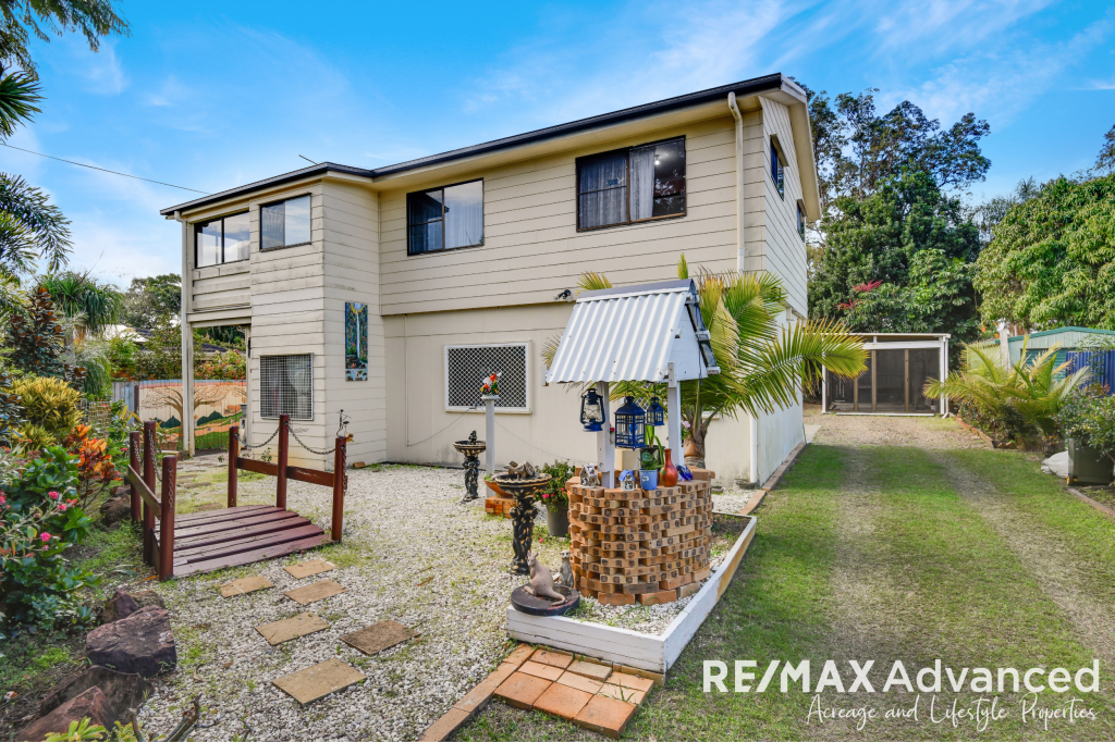 7 Gibson St, Beachmere, QLD 4510