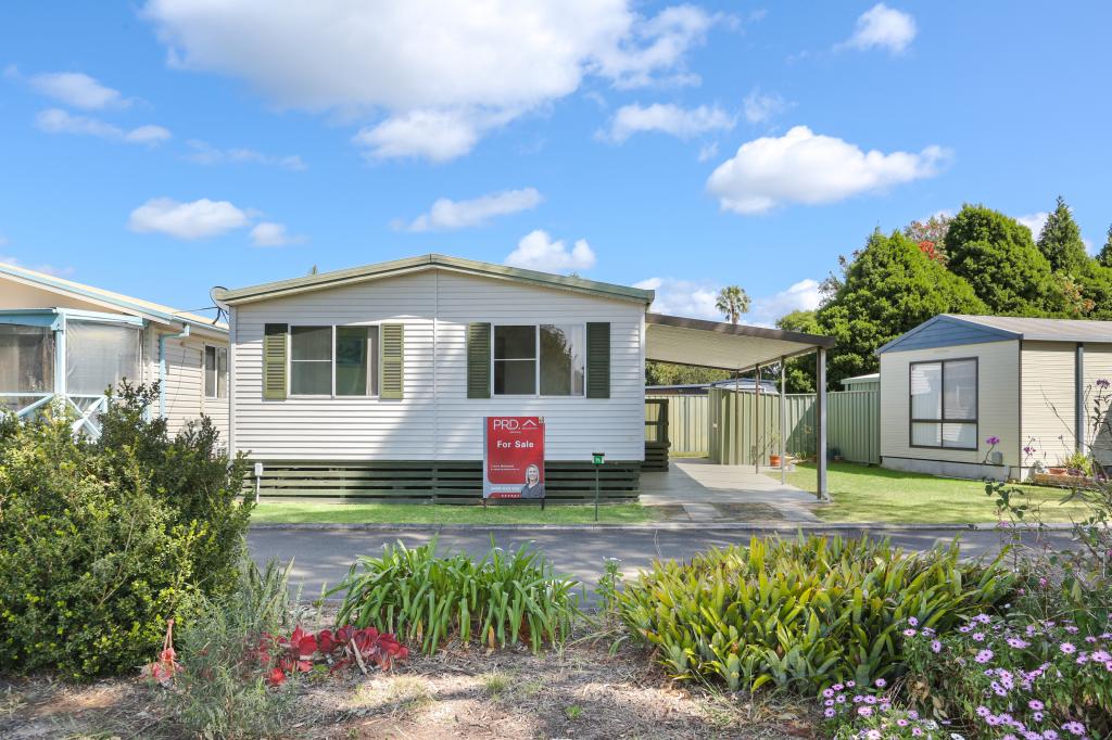 96 Casuarina Cres, Kanahooka, NSW 2530