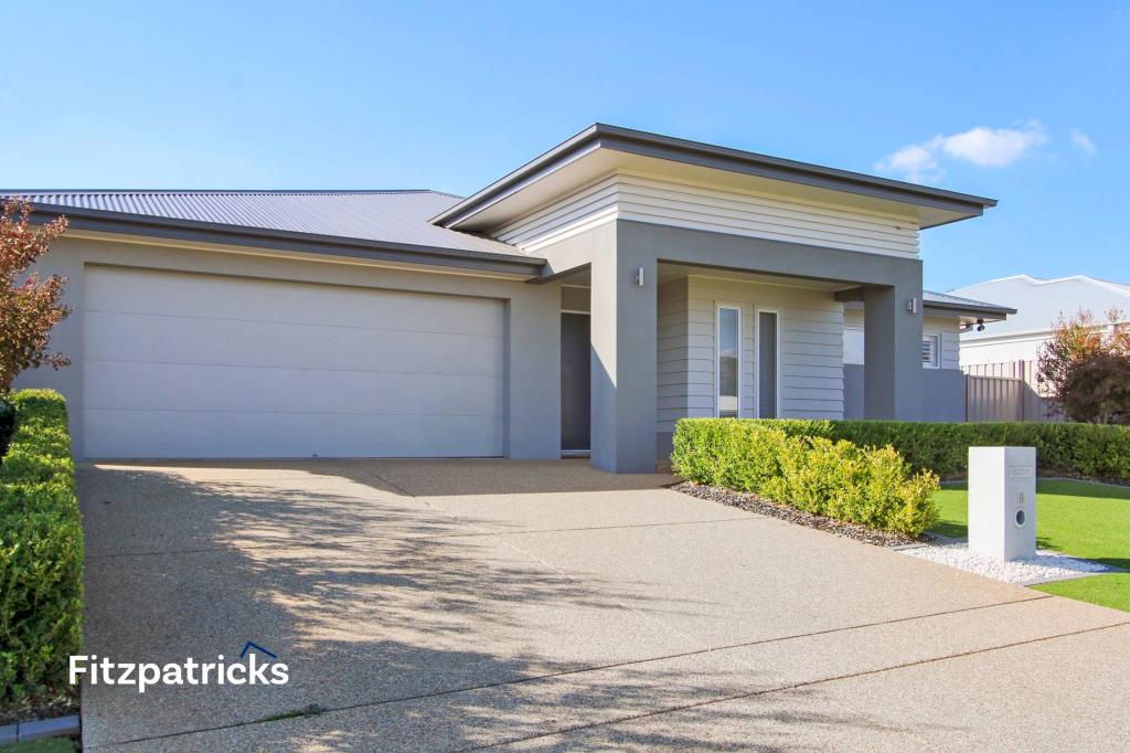 18 Yenda Ave, Gobbagombalin, NSW 2650
