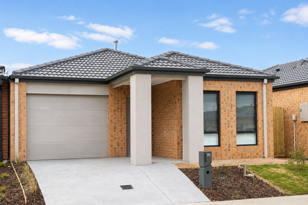 70 Penstone Cres, Lara, VIC 3212
