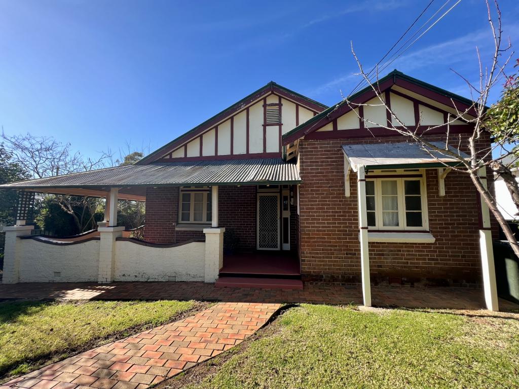 66 East St, Grenfell, NSW 2810