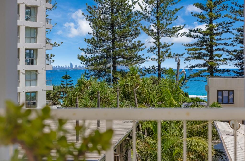 29/243 Boundary St, Coolangatta, QLD 4225