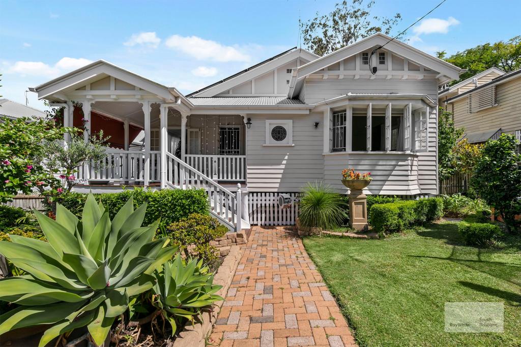 13 Crescent Rd, Kelvin Grove, QLD 4059