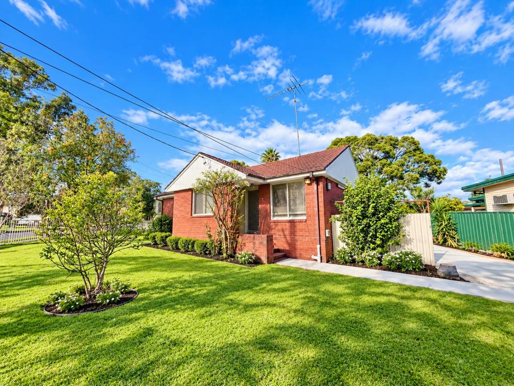 8 Shackleton Ave, Tregear, NSW 2770