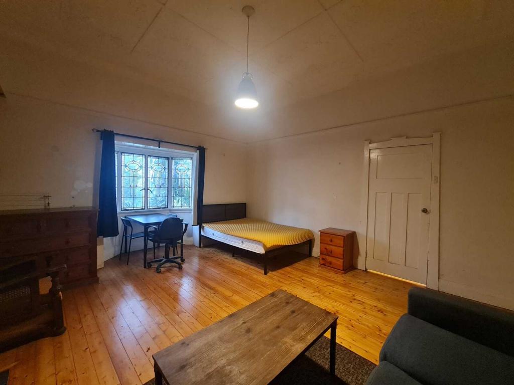 Room 6.02/278 Enmore Rd, Enmore, NSW 2042