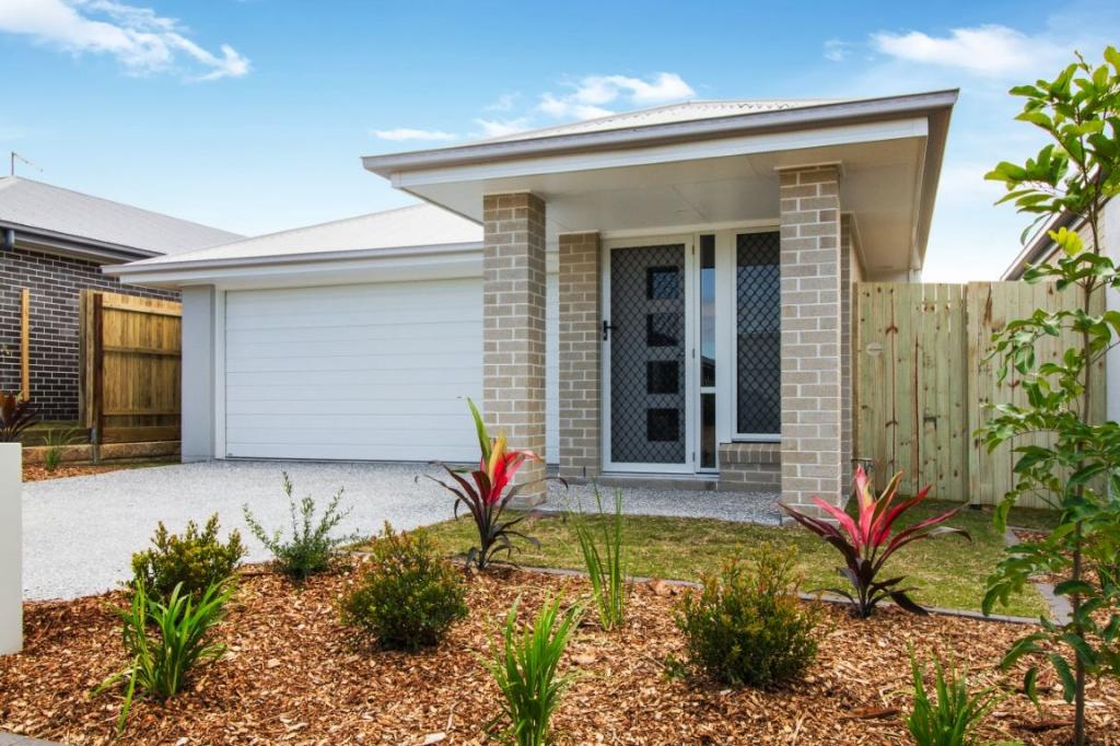 36 Rural St, Park Ridge, QLD 4125
