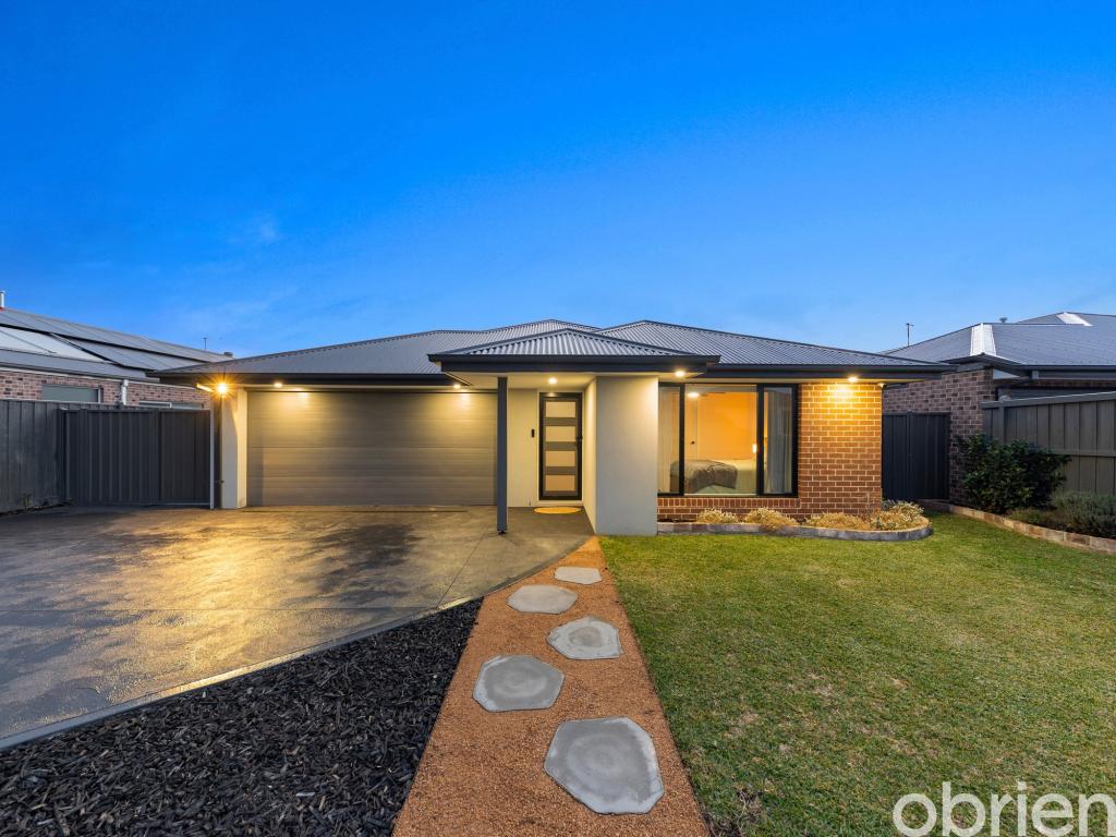 60 Rodeo Dr, Lang Lang, VIC 3984