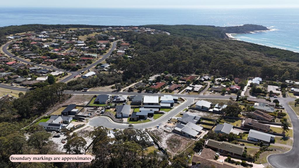 12 SHEARWATER CT, TURA BEACH, NSW 2548