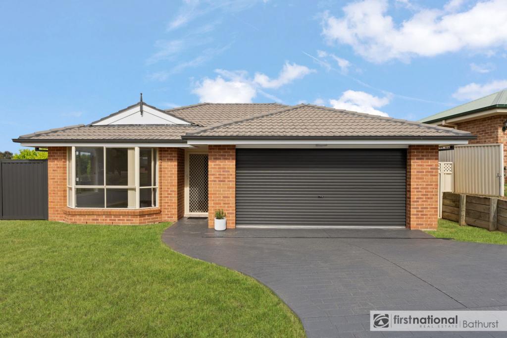 2 Oaklands Dr, Llanarth, NSW 2795