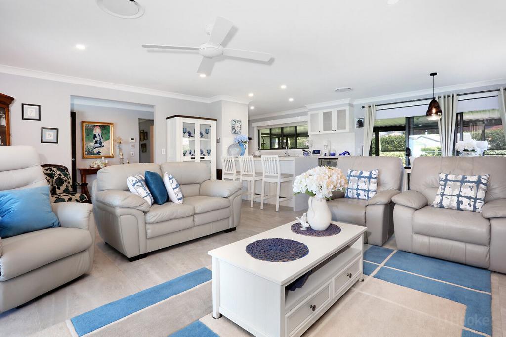 12 Hyacinth Ave, Hollywell, QLD 4216