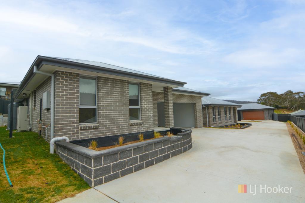 1/7 Mayview Dr, Lithgow, NSW 2790