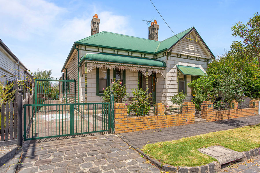 62 BARKLY ST, BRUNSWICK EAST, VIC 3057