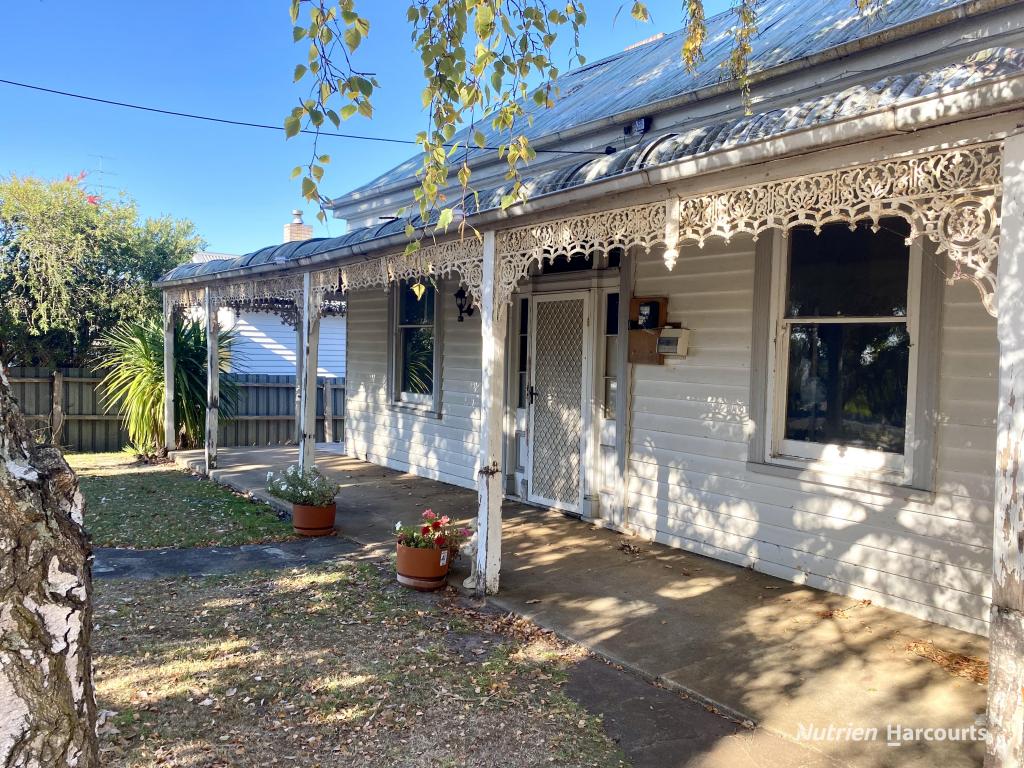 211 Henty St, Casterton, VIC 3311