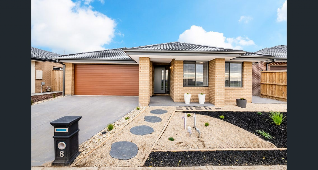 8 Panama Rd, Cranbourne West, VIC 3977