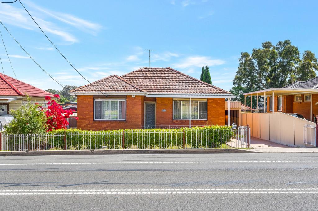 252 Brenan St, Smithfield, NSW 2164