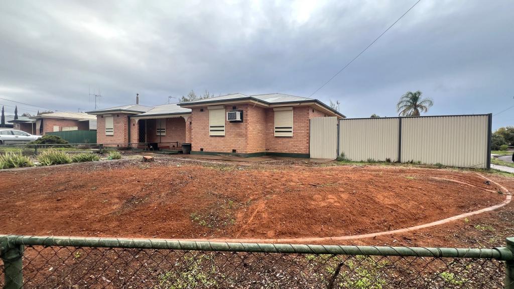 58 Bevan Cres, Whyalla Stuart, SA 5608