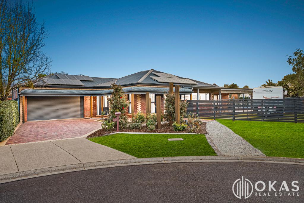 4 MOLLOY CT, WERRIBEE, VIC 3030