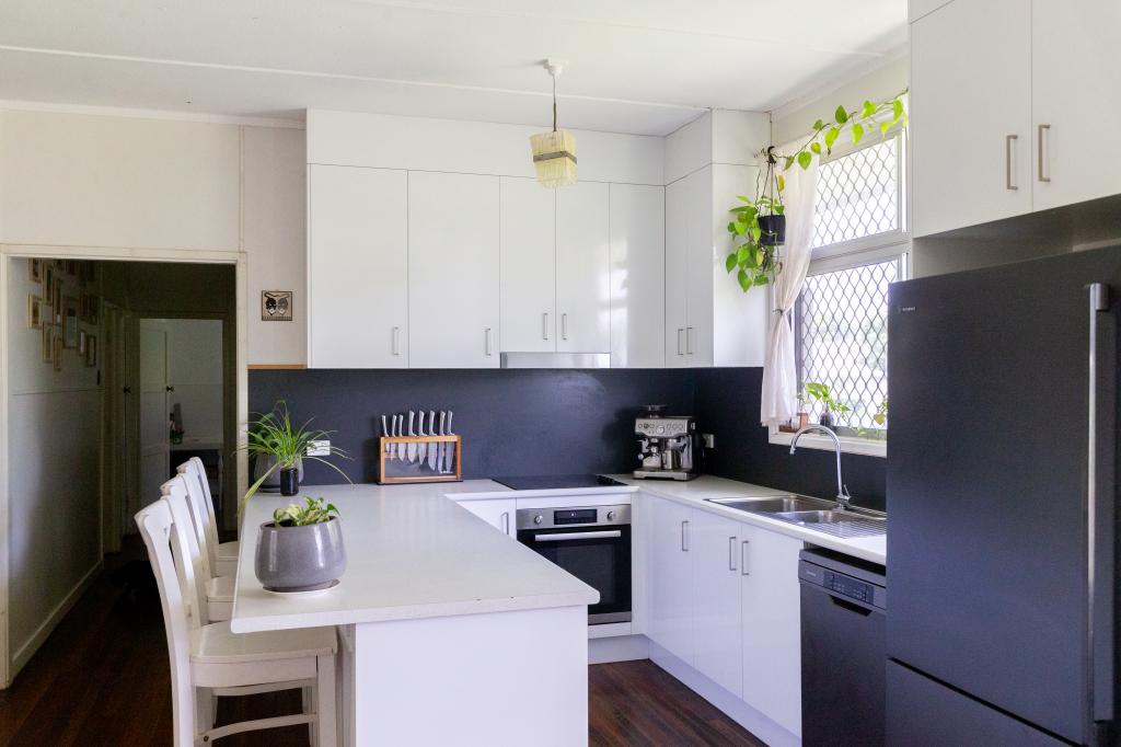 3 Finschafen St, Soldiers Hill, QLD 4825
