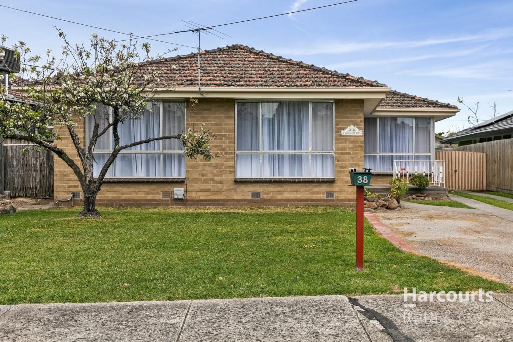 38 Sandhurst Cres, Bundoora, VIC 3083