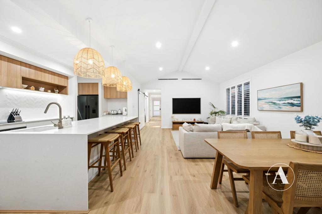 15 Oliva App, Piara Waters, WA 6112