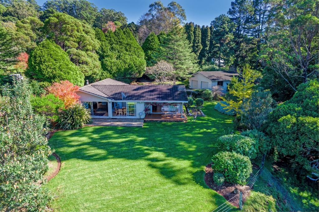 92 MCGUINNESS DR, MOUNT MURRAY, NSW 2577